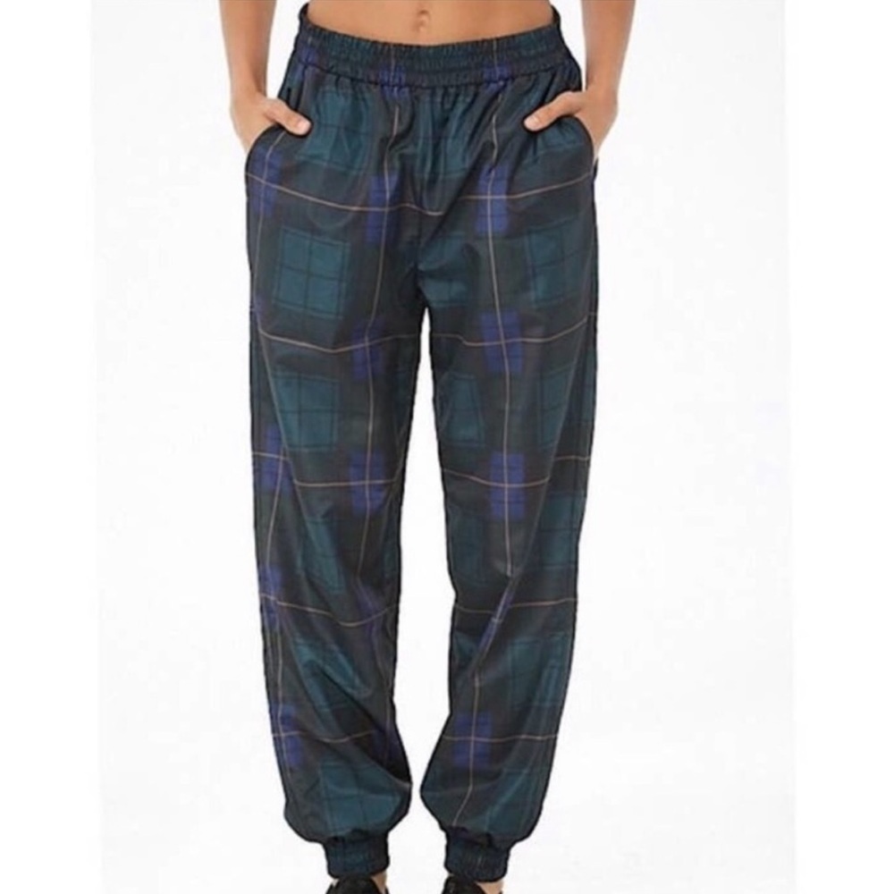 Forever 21 Women Plaid Pants Size L